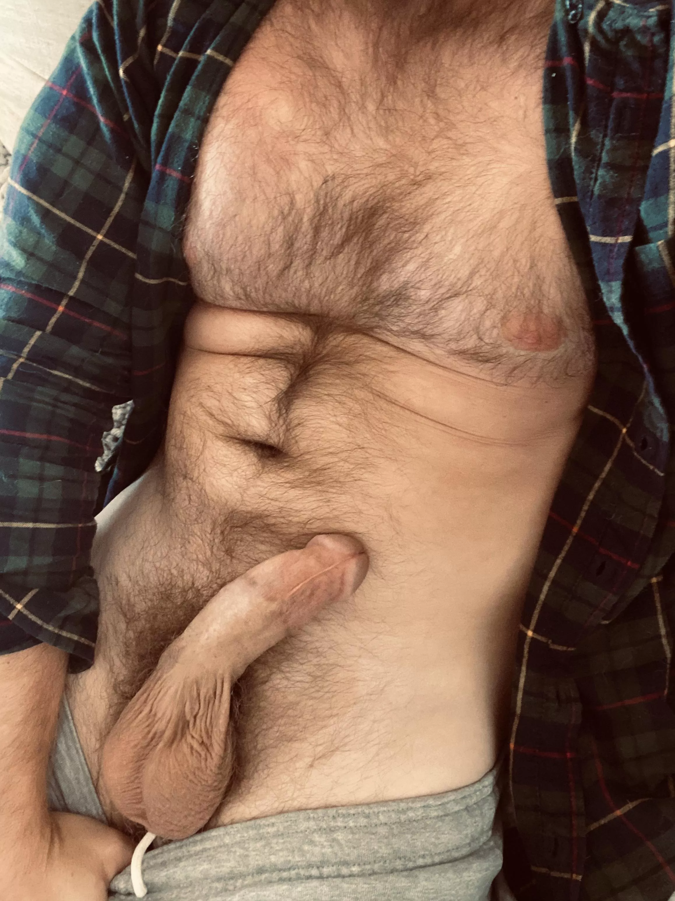 I need to get this thick cock off. Anyone wanna help? ðŸ˜ðŸ’¦