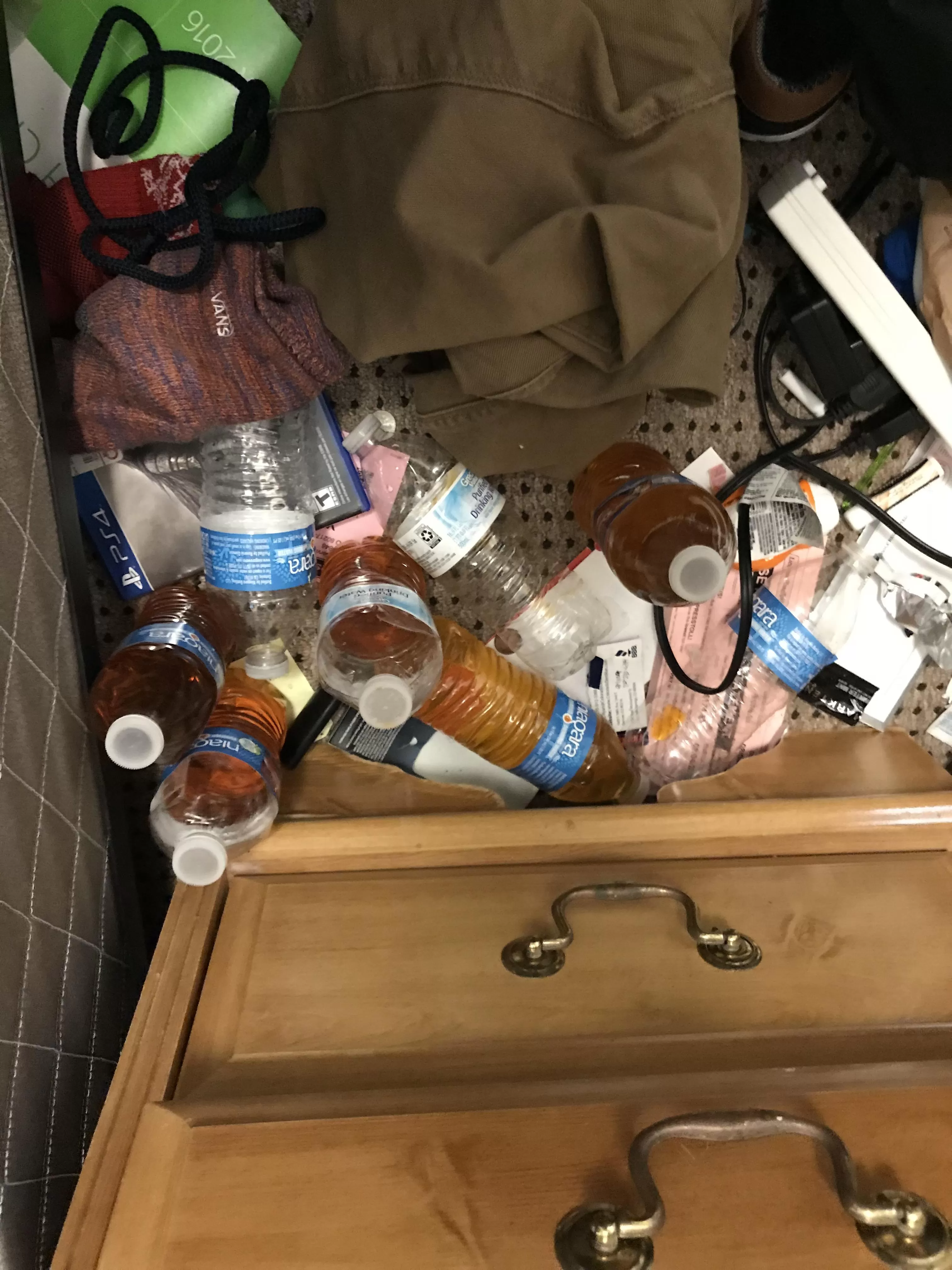 I see your roommates bathroom. Had to kick mine out because of this, those are bottles of piss. Lesson learned, don’t rent to your friends.