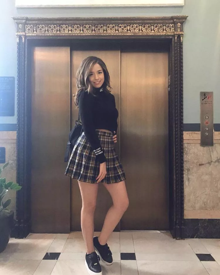 i want pokimane domming me and controlling my cock