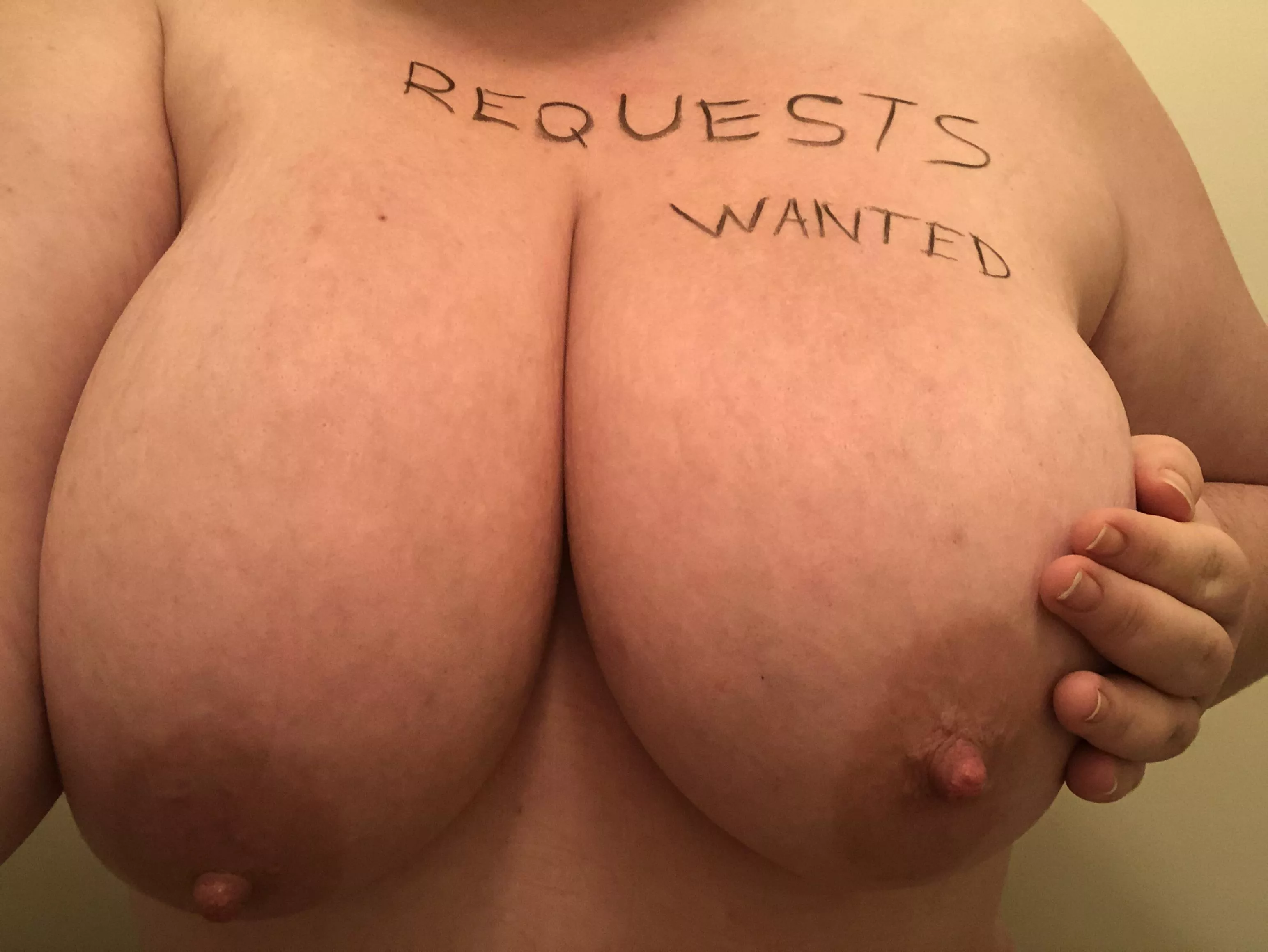 I will write anything requested in the comments on my body in 1 hr [F]23