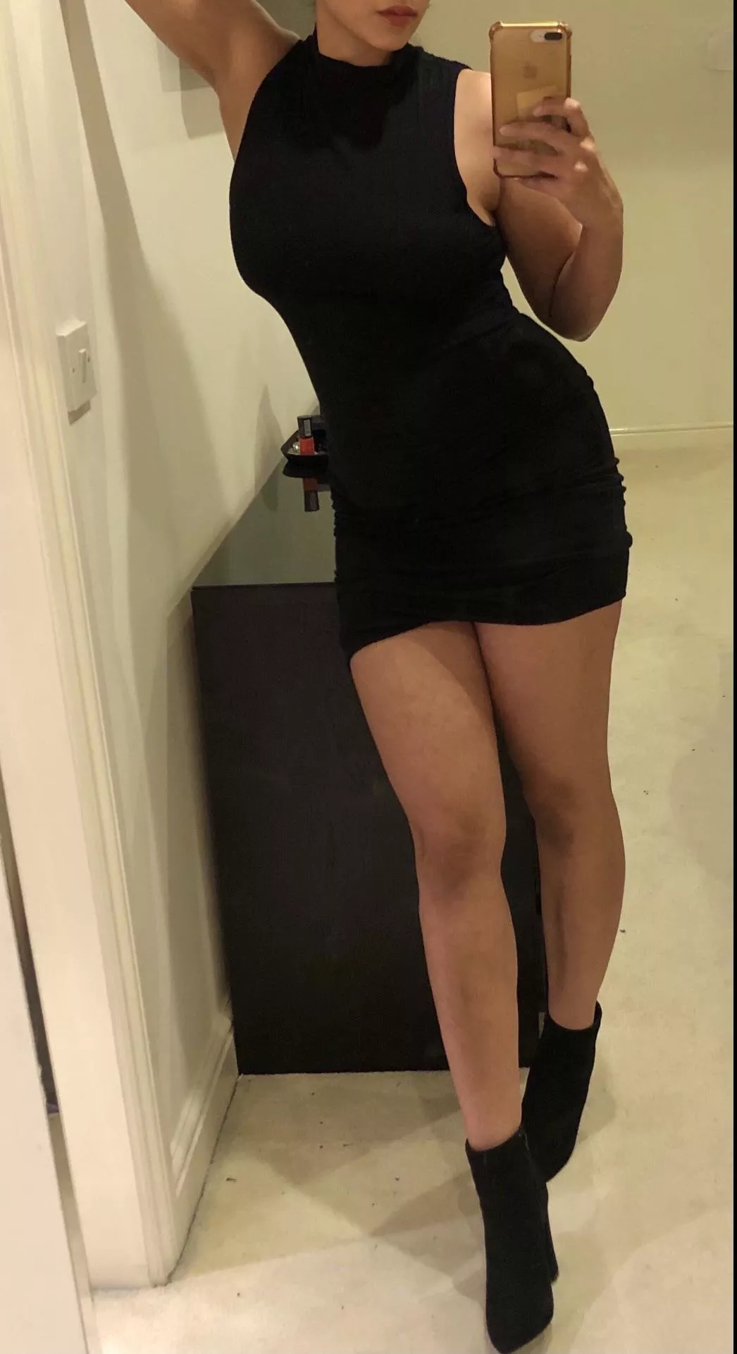 I wore this little black dress with no bra because I love how guys can't take their eyes off my body ðŸ˜ˆ British Punjabi Indian