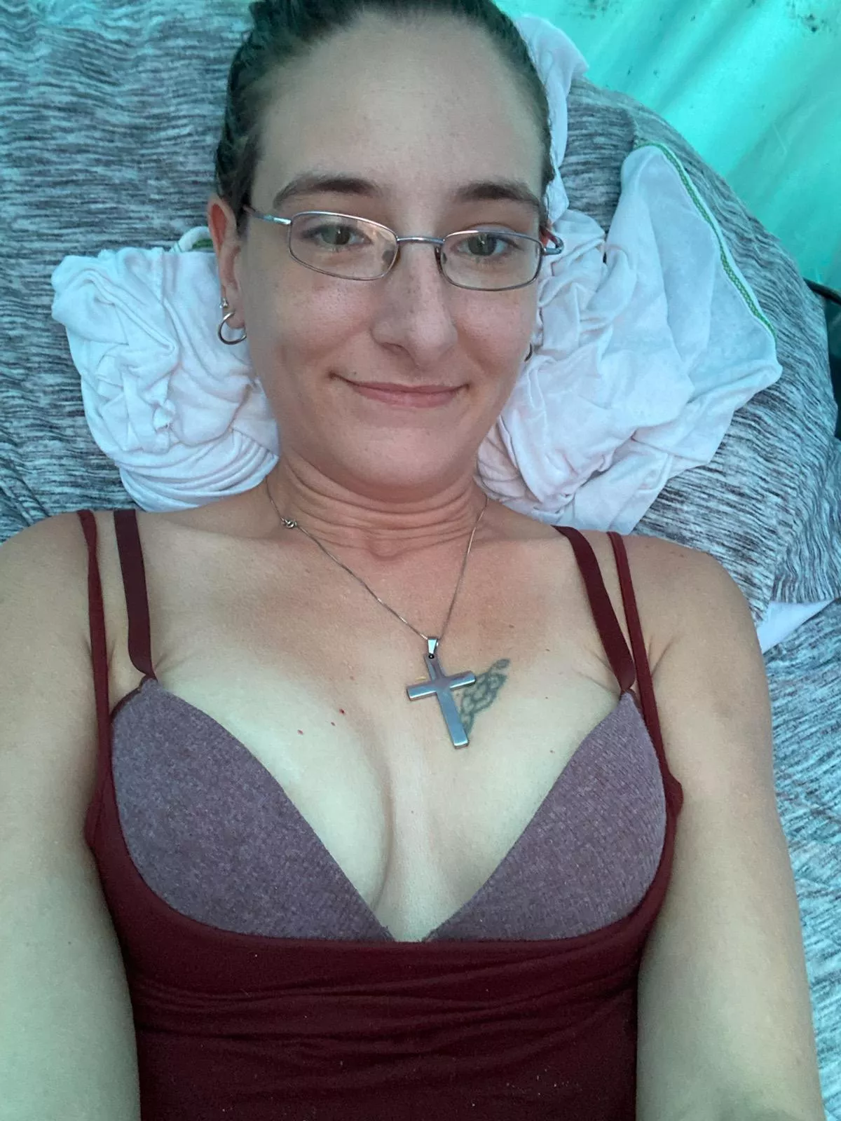 I would love a real cuck to use my wife.