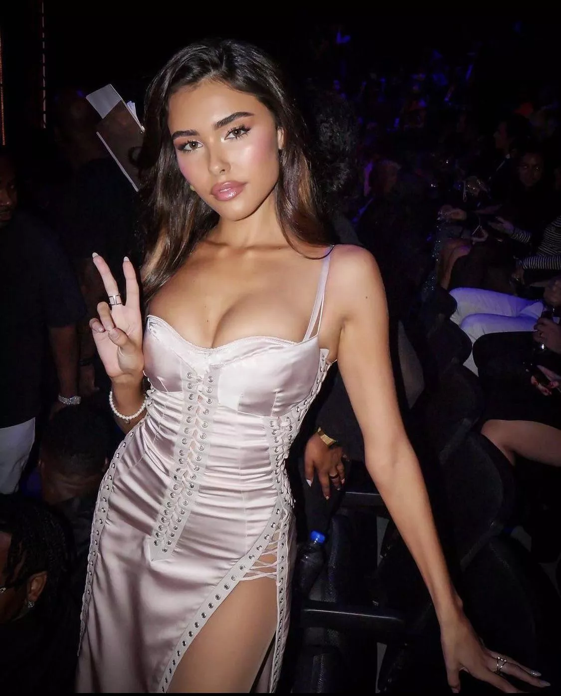 I'd love to worship goddess Madison Beer