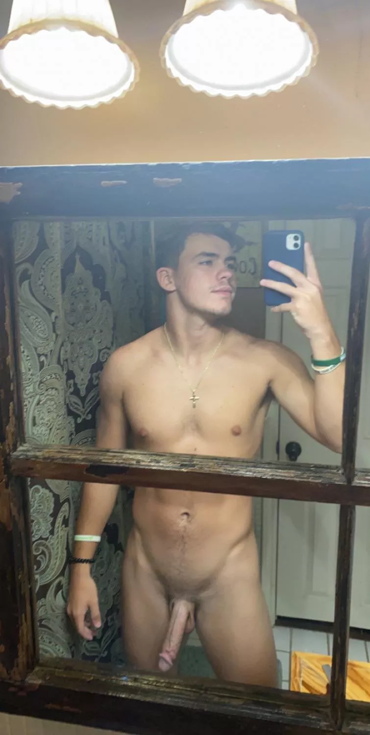 If I was your roomate and asked you to suck my jock dick would you?