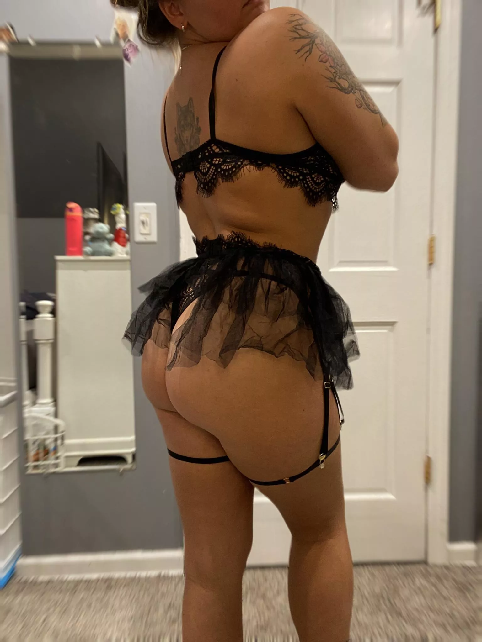 If she wear a lingerie tutuâ€¦. She a freakðŸ˜ˆ