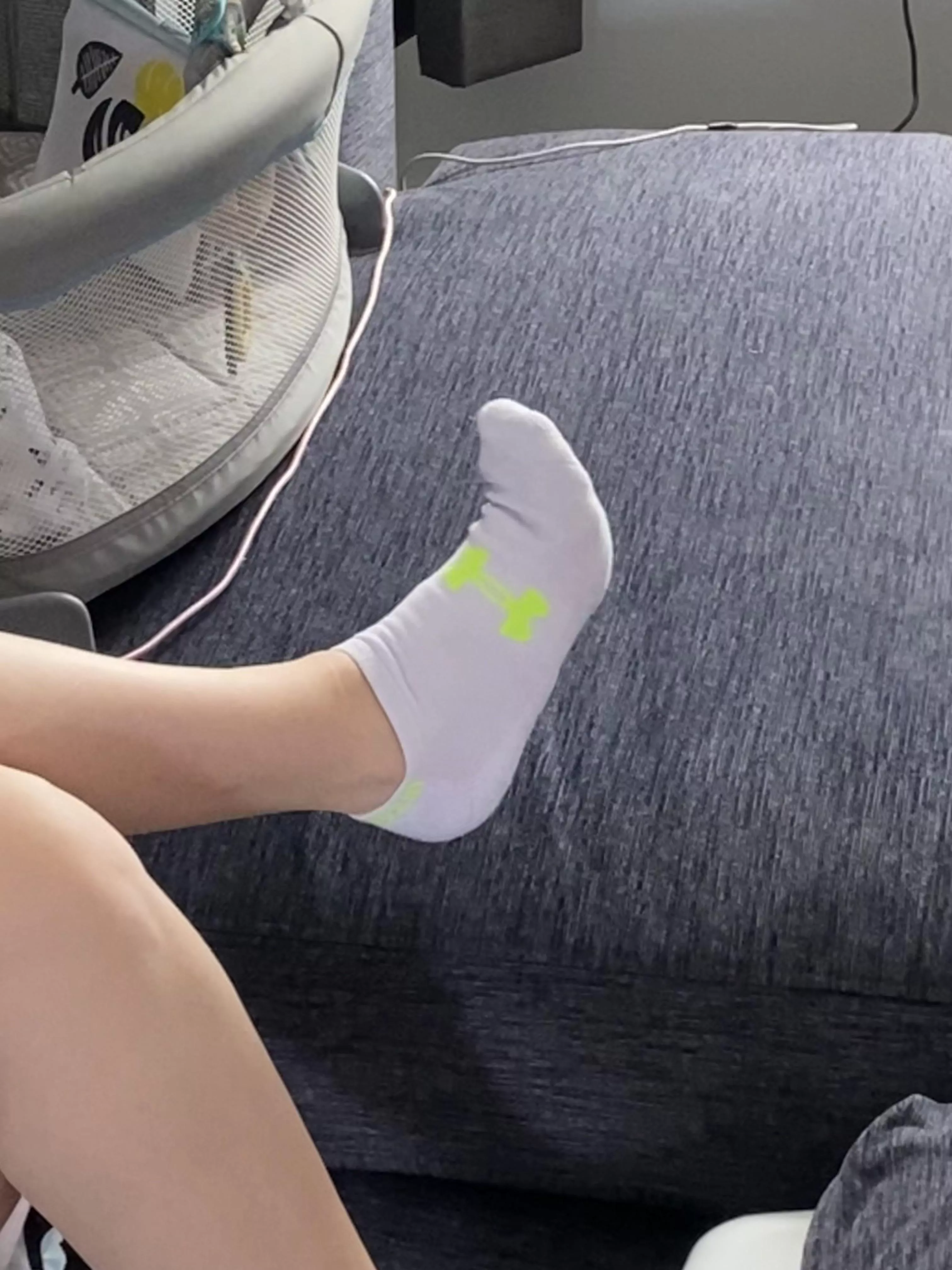 If you boys like what you see here, me flexing my long sexy toes in my yummy smelly underarmour socks, check out my personal sub for a little tease video!