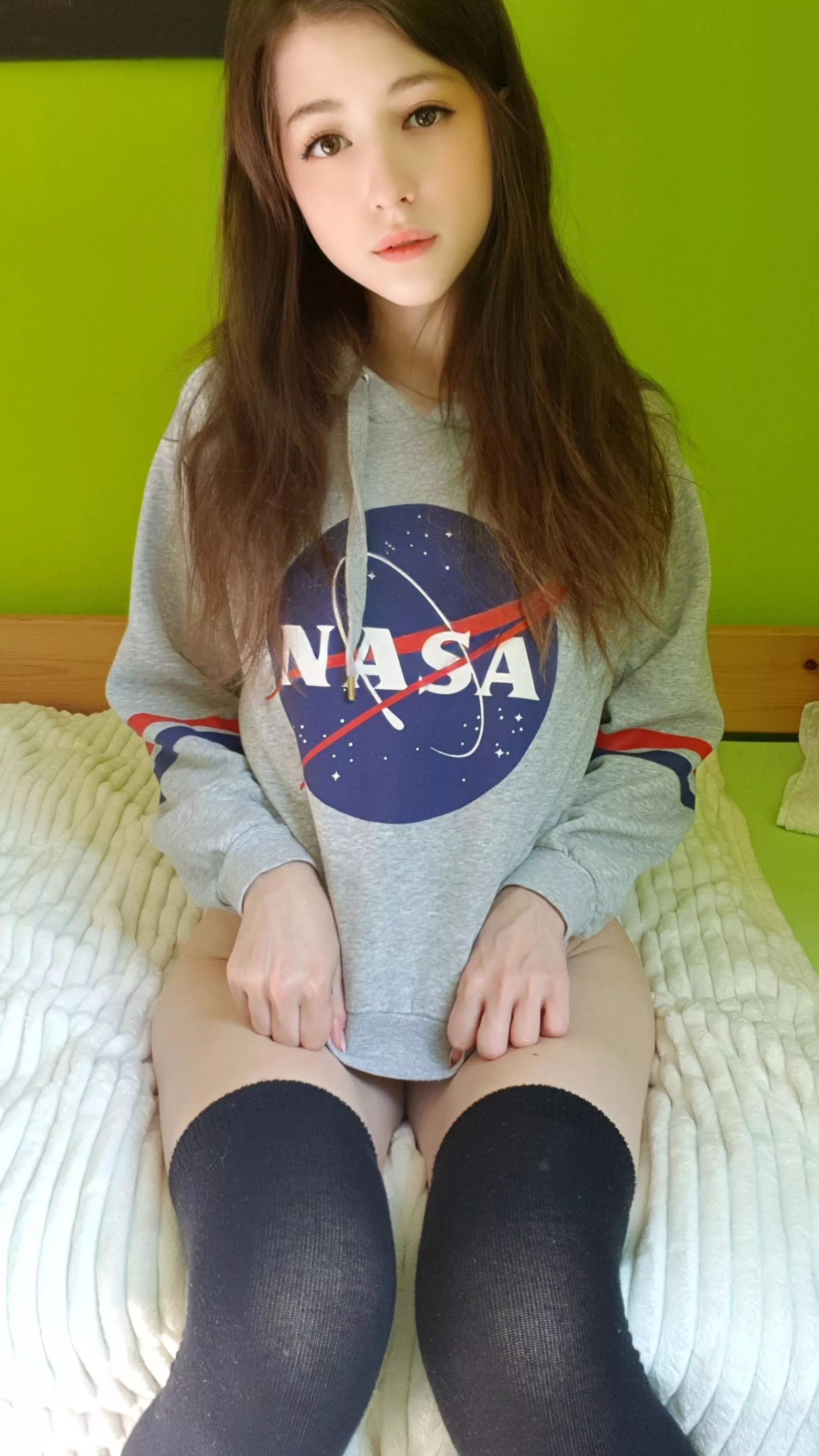 If you could visit any planet, which would you chose? [F]