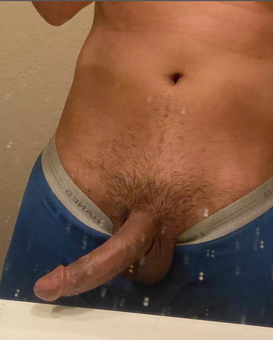 Im 5’3! i get so turned on knowing strangers love my cock