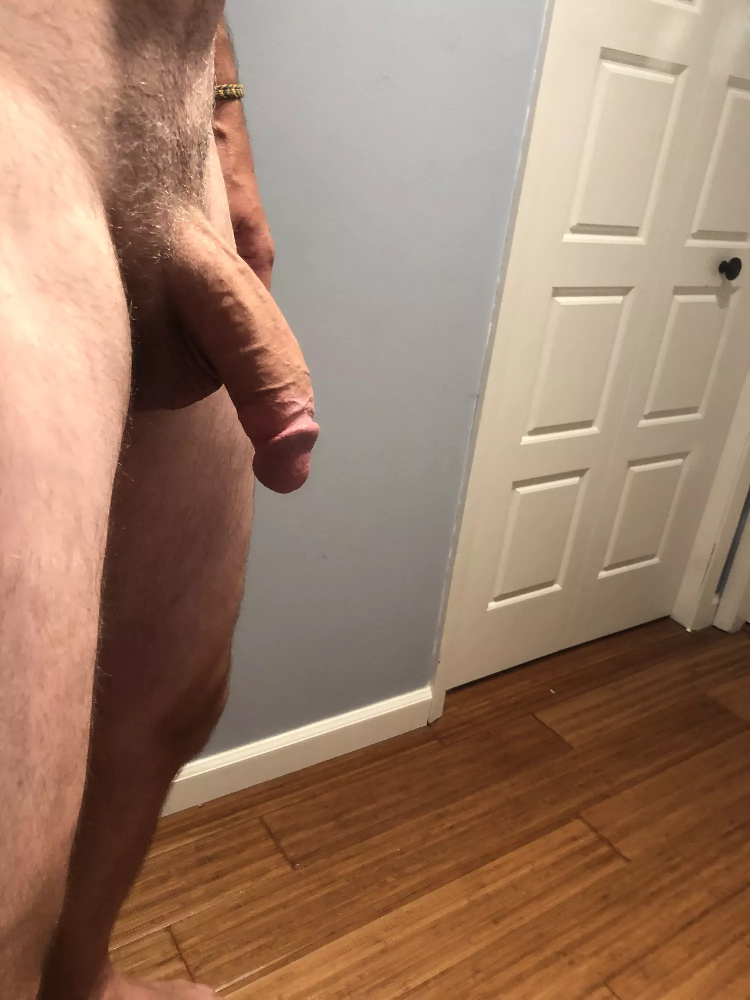 I’m back. Anyone recognize my cock? Or this hallway?