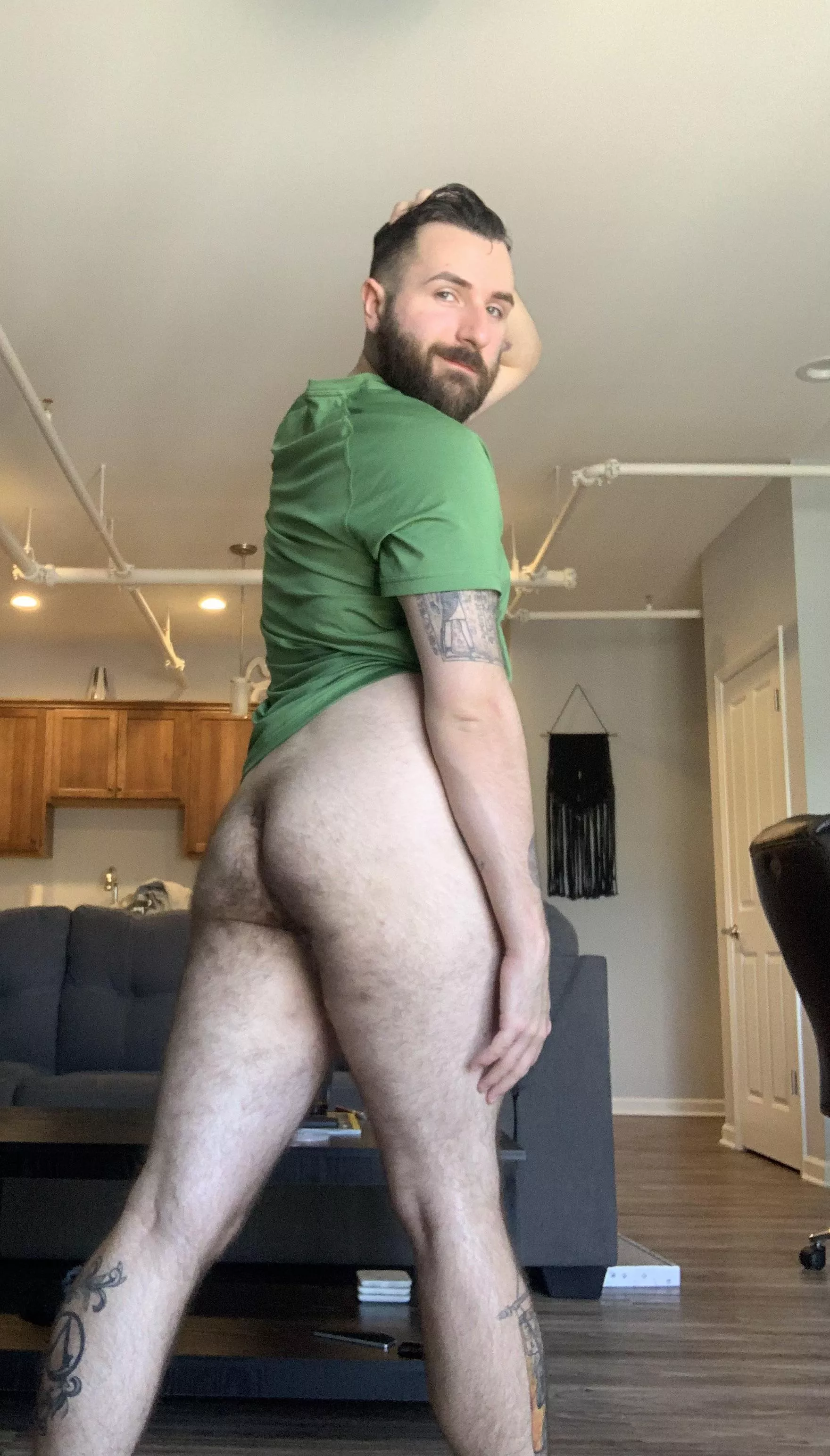 Iâ€™m so glad I have a fat and hairy ass