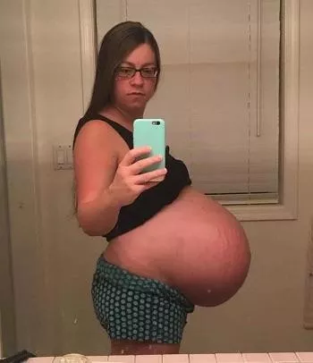 Iâ€™m so jealous of guys whose wives get this big during pregnancy. Whatâ€™s it like when your wife is this pregnant?