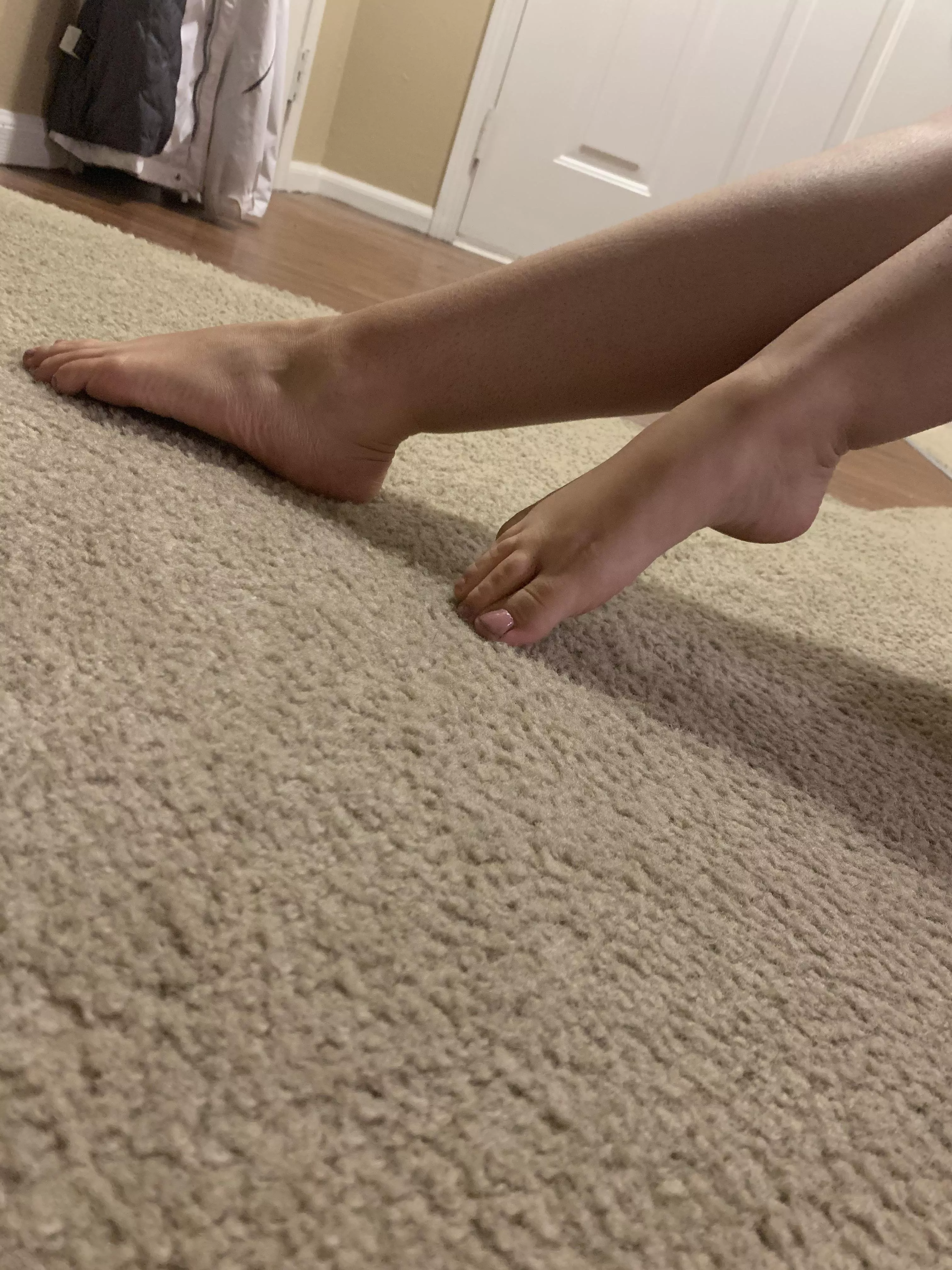 Innocent photos, dirty talk, DM me to tell me what you’d do with these perfect small feet