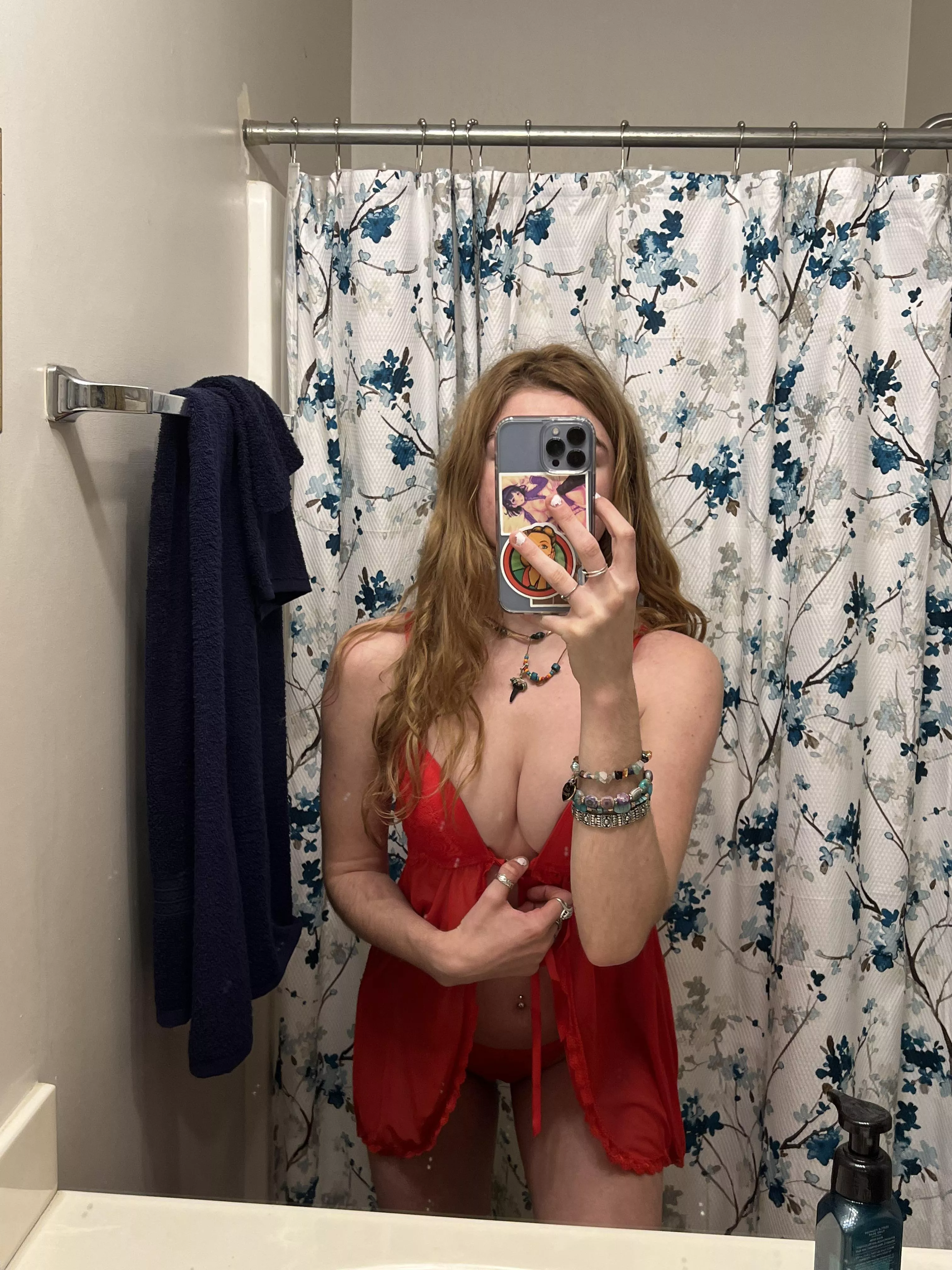 iPhone lingerie selfie â¤ï¸