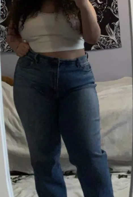 Is my body attractive? (I’m 5’2)