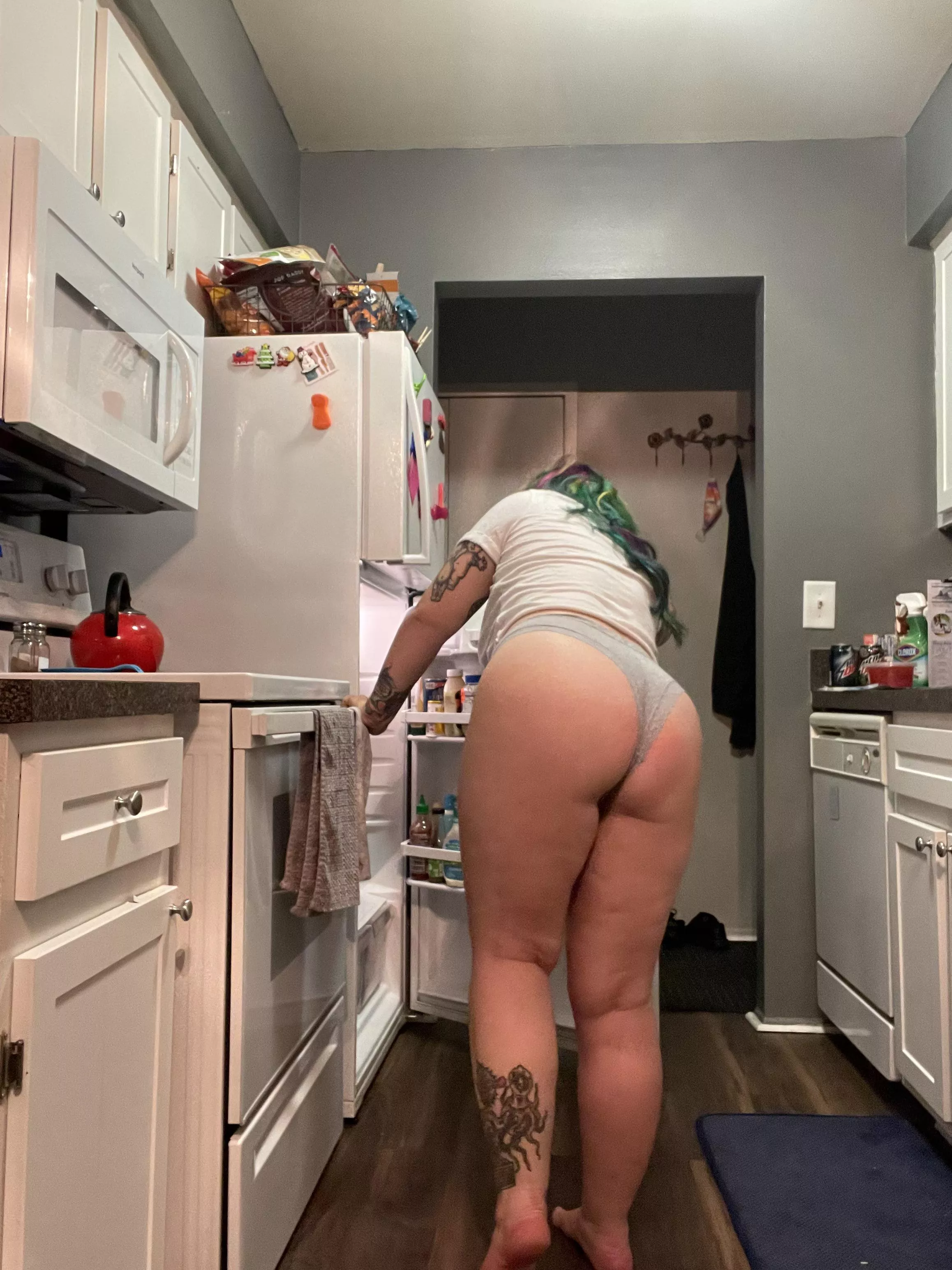 Is this enough bending over to post? I think it would be a good sight to see in the kitchen