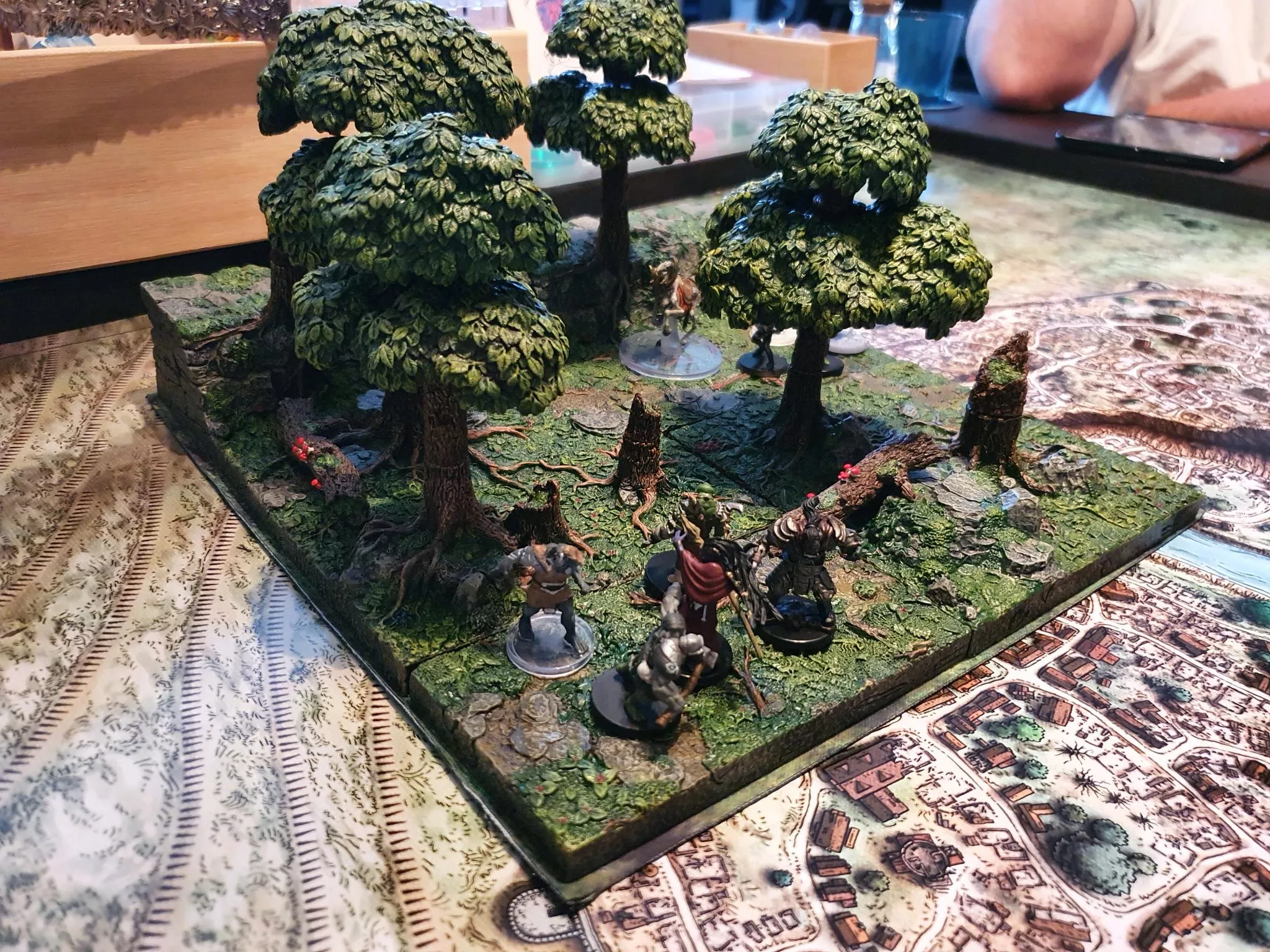 It's been a few weeks and I'm missing DMing a D&D session. This was a forest encounter from the last. Who else here as D&D, tell me about your PC