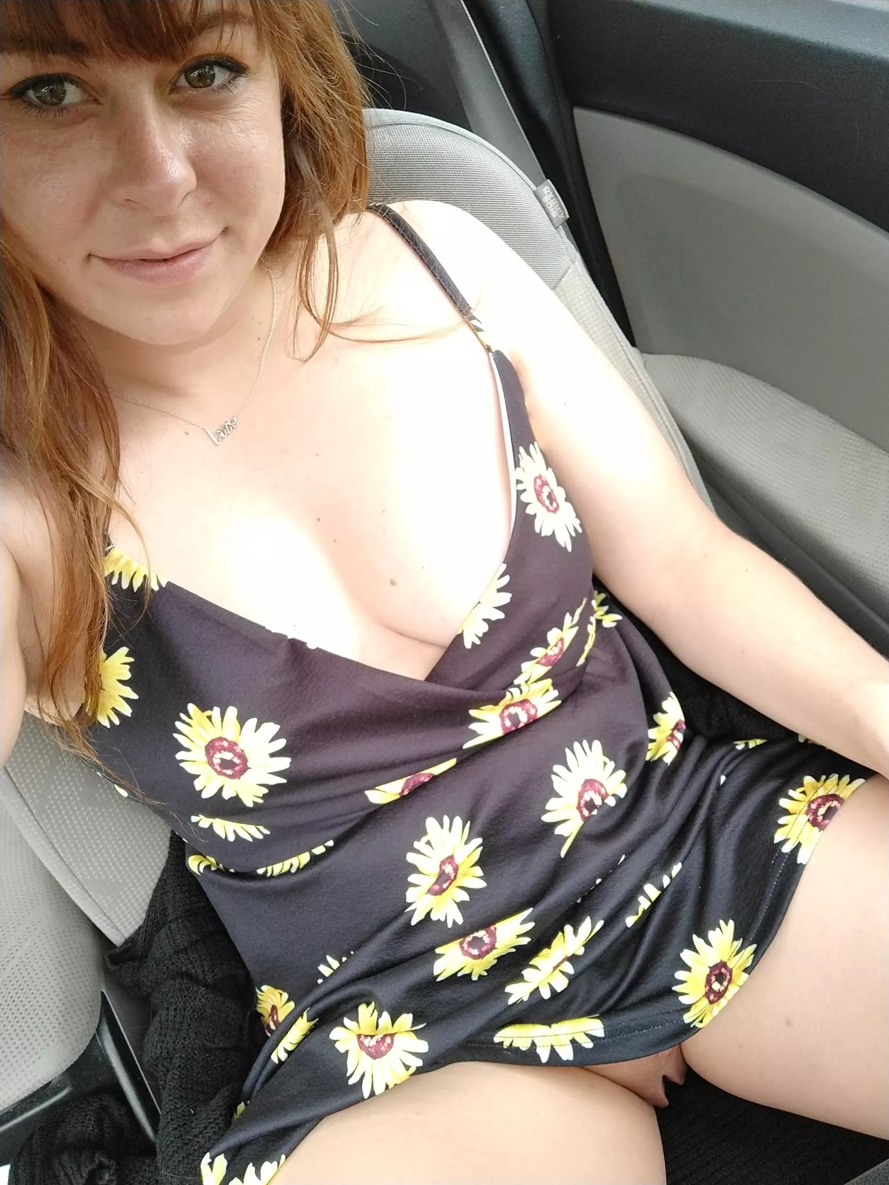 It's finally warm enough for dresses again 🙌