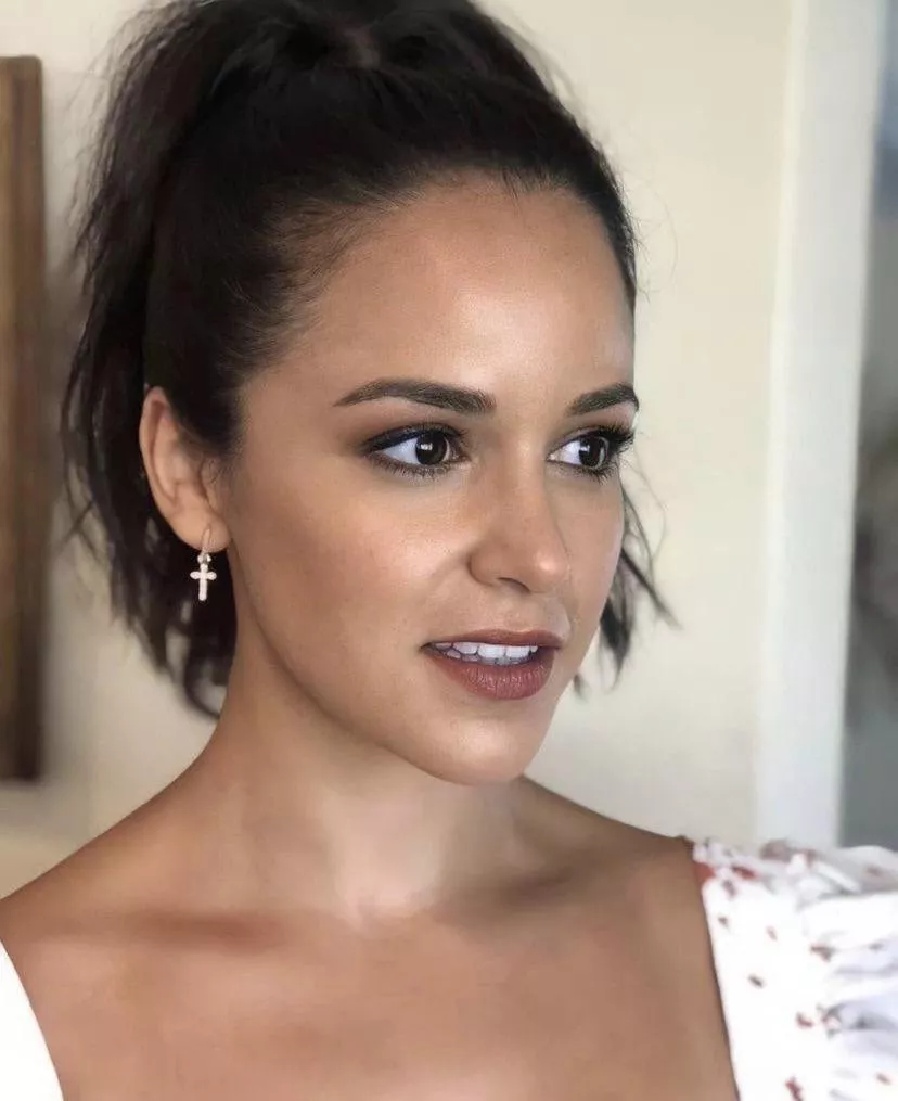 Itâ€™s time to lose NNN to Melissa Fumero. Can anyone feed me pics of her? Kik: appletrib