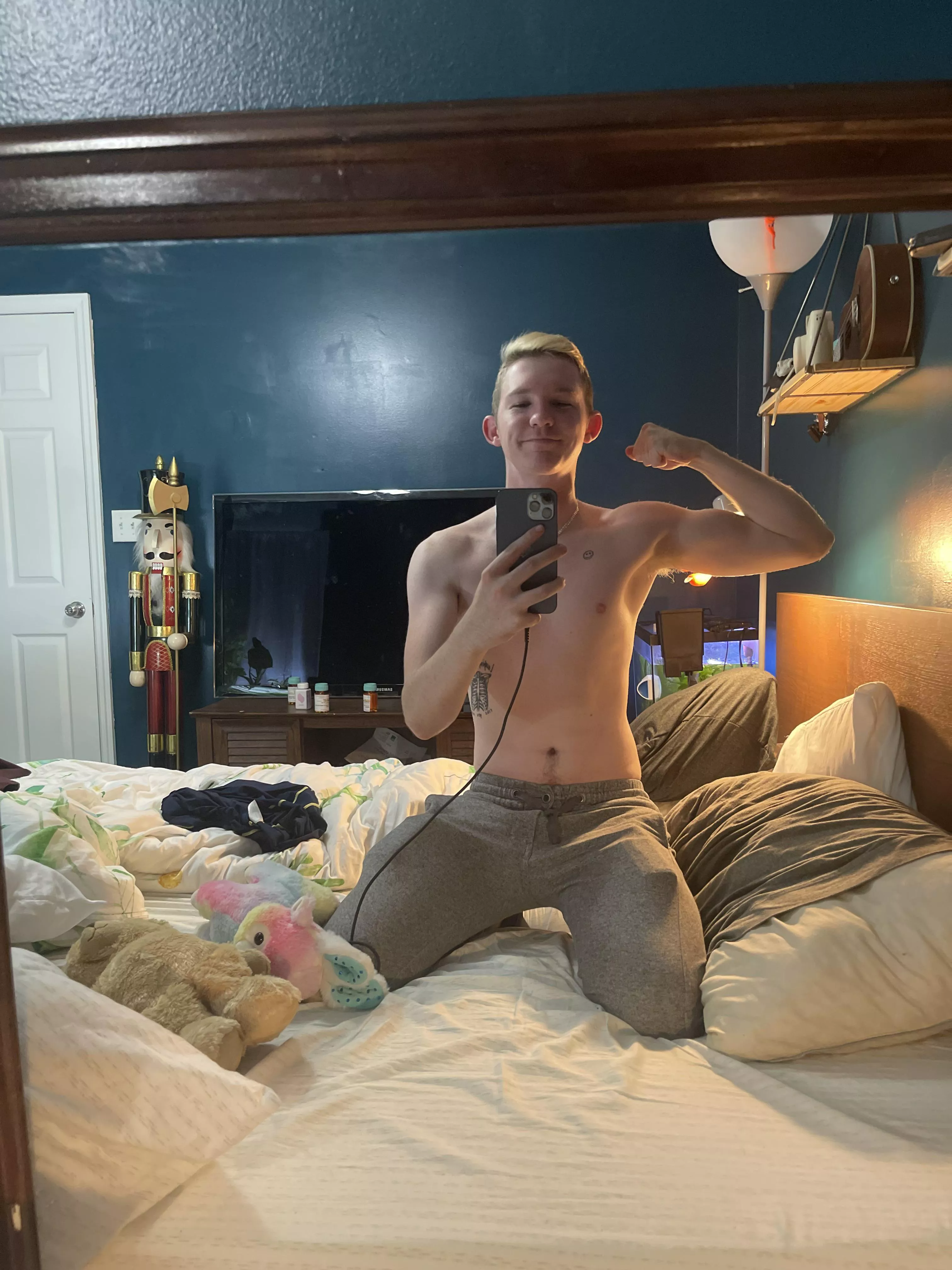 iâ€™ve managed to gain 20 lbs, slowly working my way up from twink