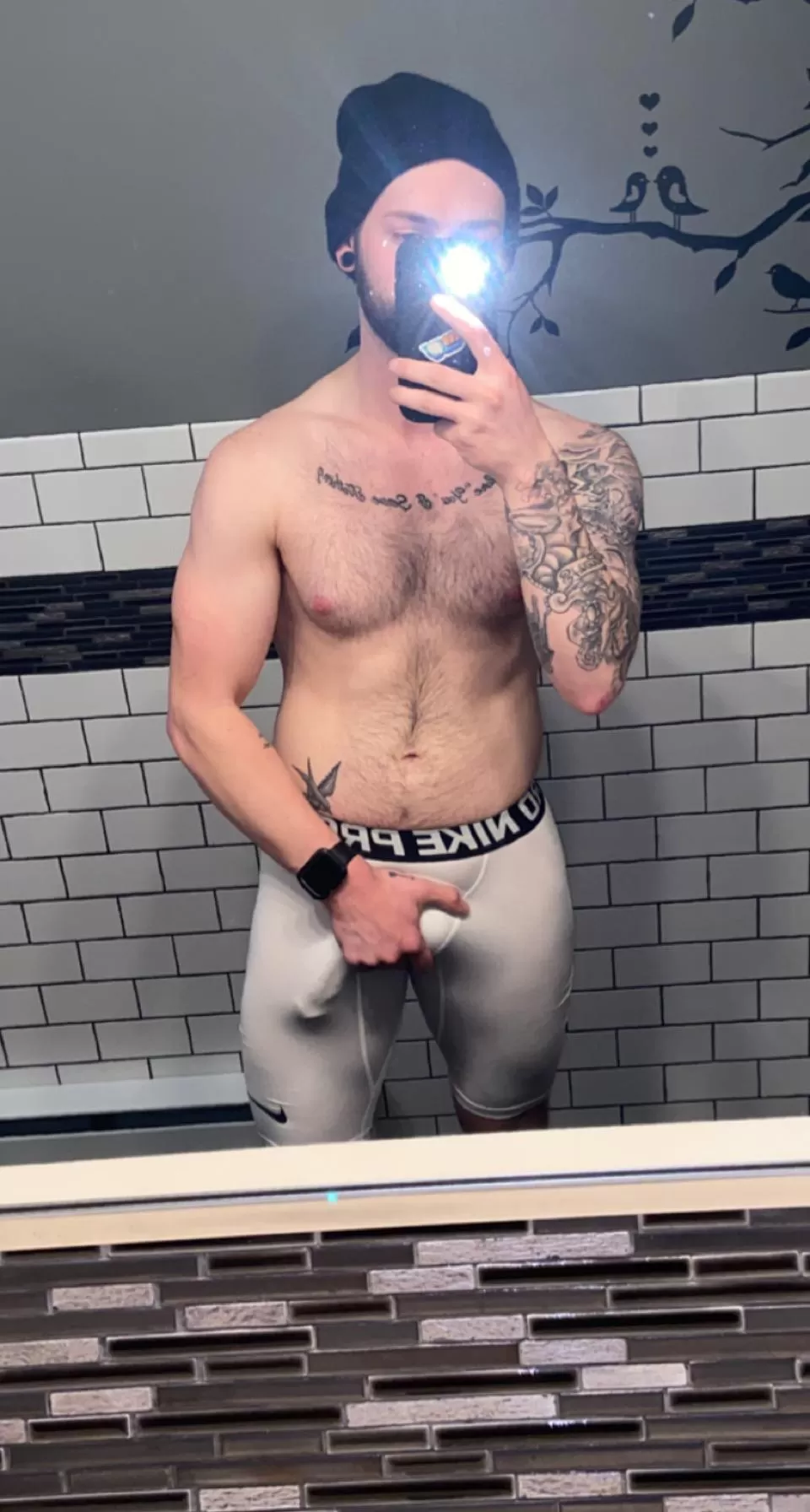 iâ€™ve really been liking the way my bulge looks in these new compression shorts