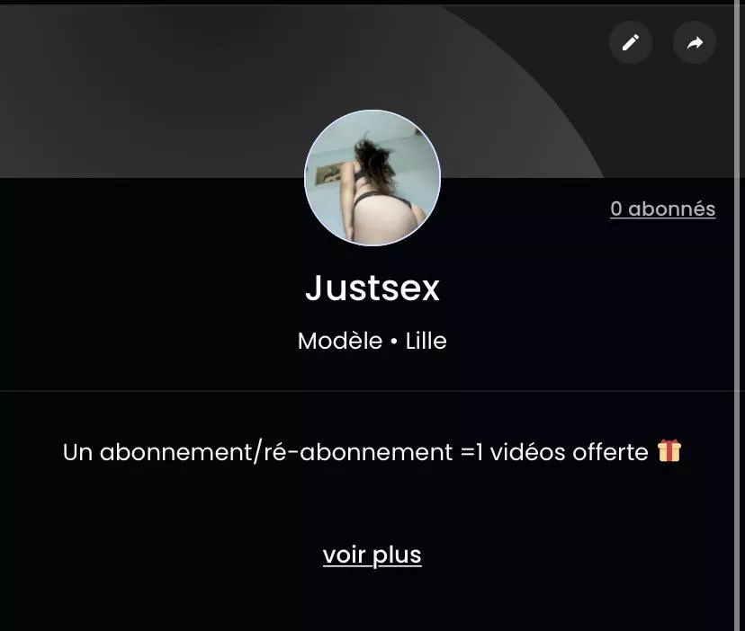 Je vous attend tous sur mon mym pour plus de contenu chaud 😏