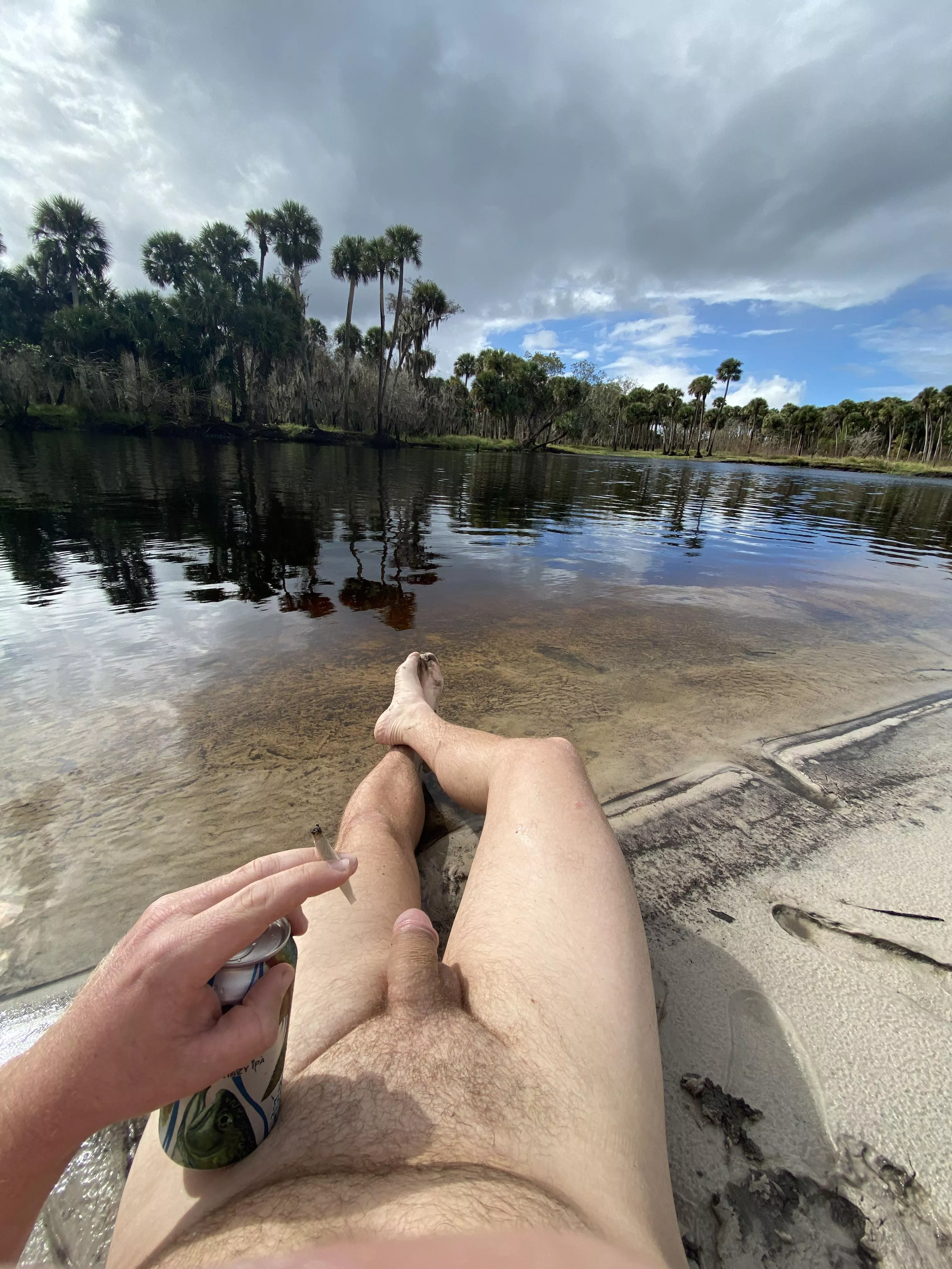 Joint- check. Sun- check. Sand- check. Water- check. Clothes- whoops! [m]