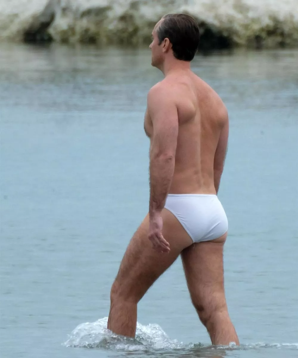 Jude Law in Tiny White Briefs On Set of â€˜The New Popeâ€™.