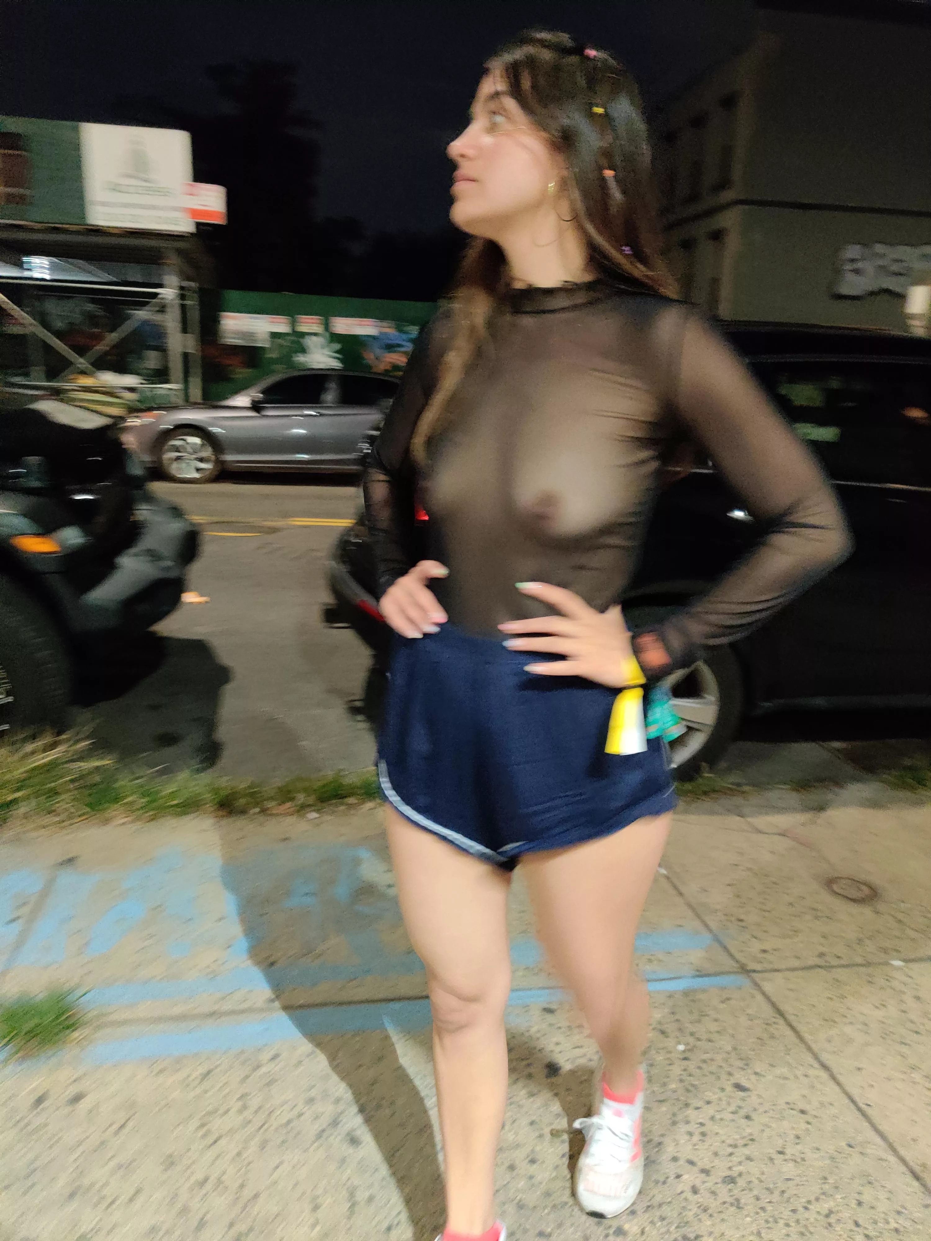 Just got back from the festival, and she's wearing this [F]