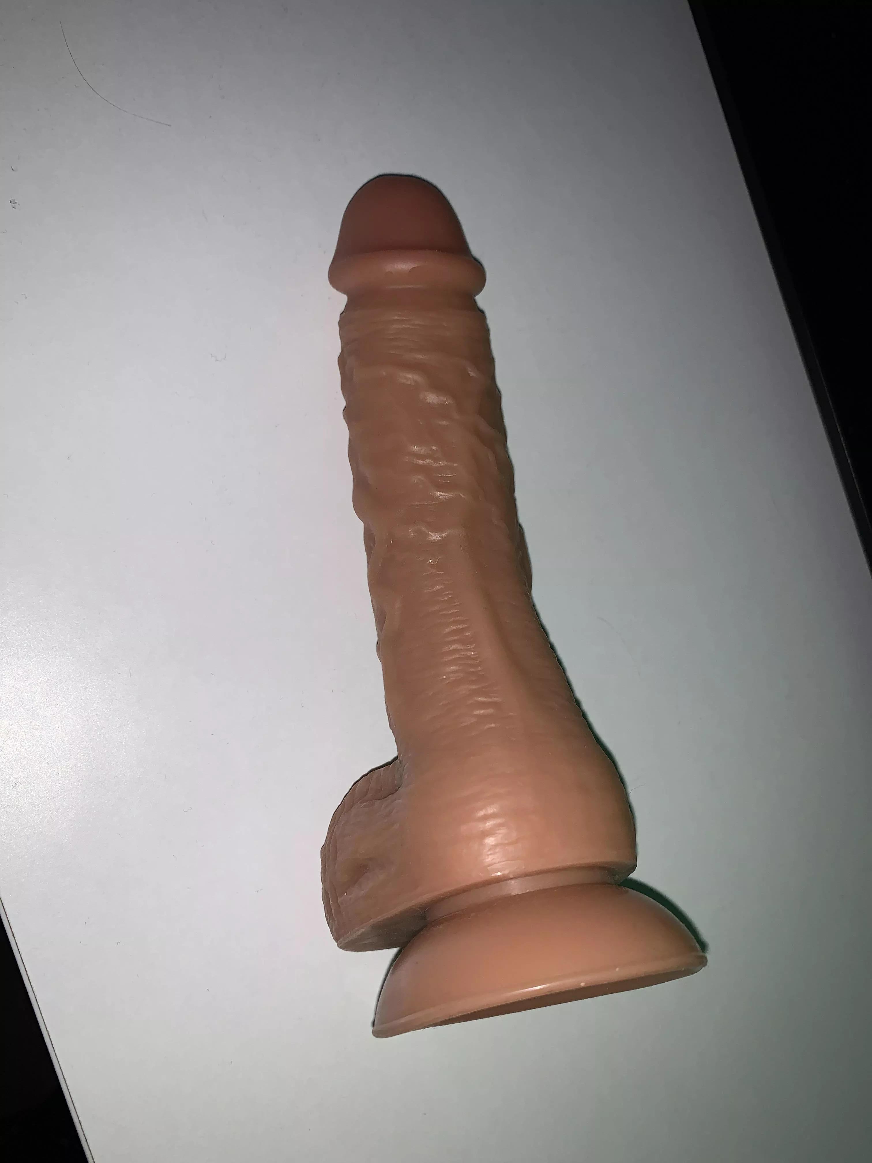 Just got my first dildo âœŒðŸ¼