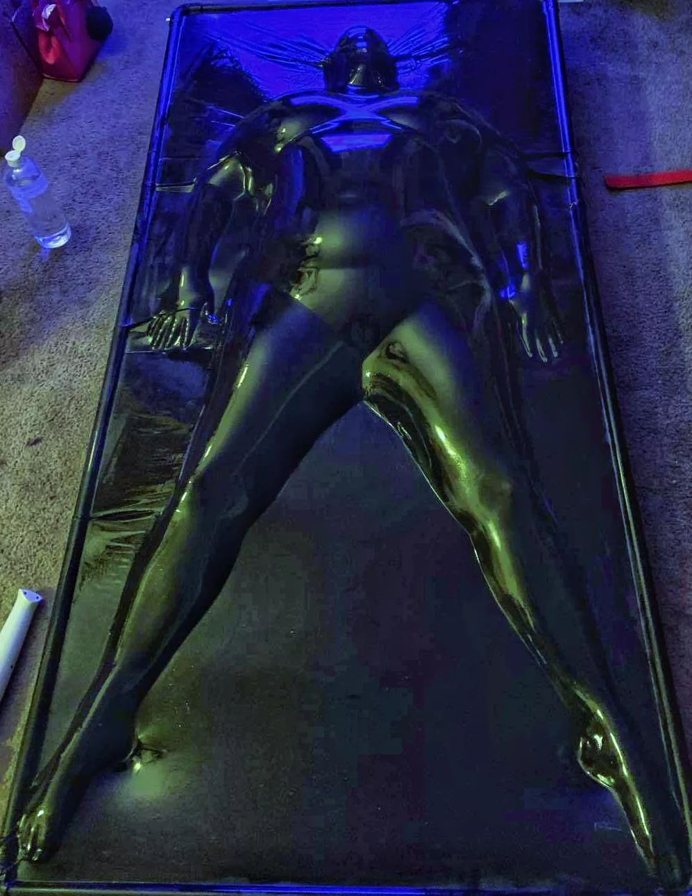 Just had my first time in a vac bed. It was submissive heaven 🖤🤤🖤