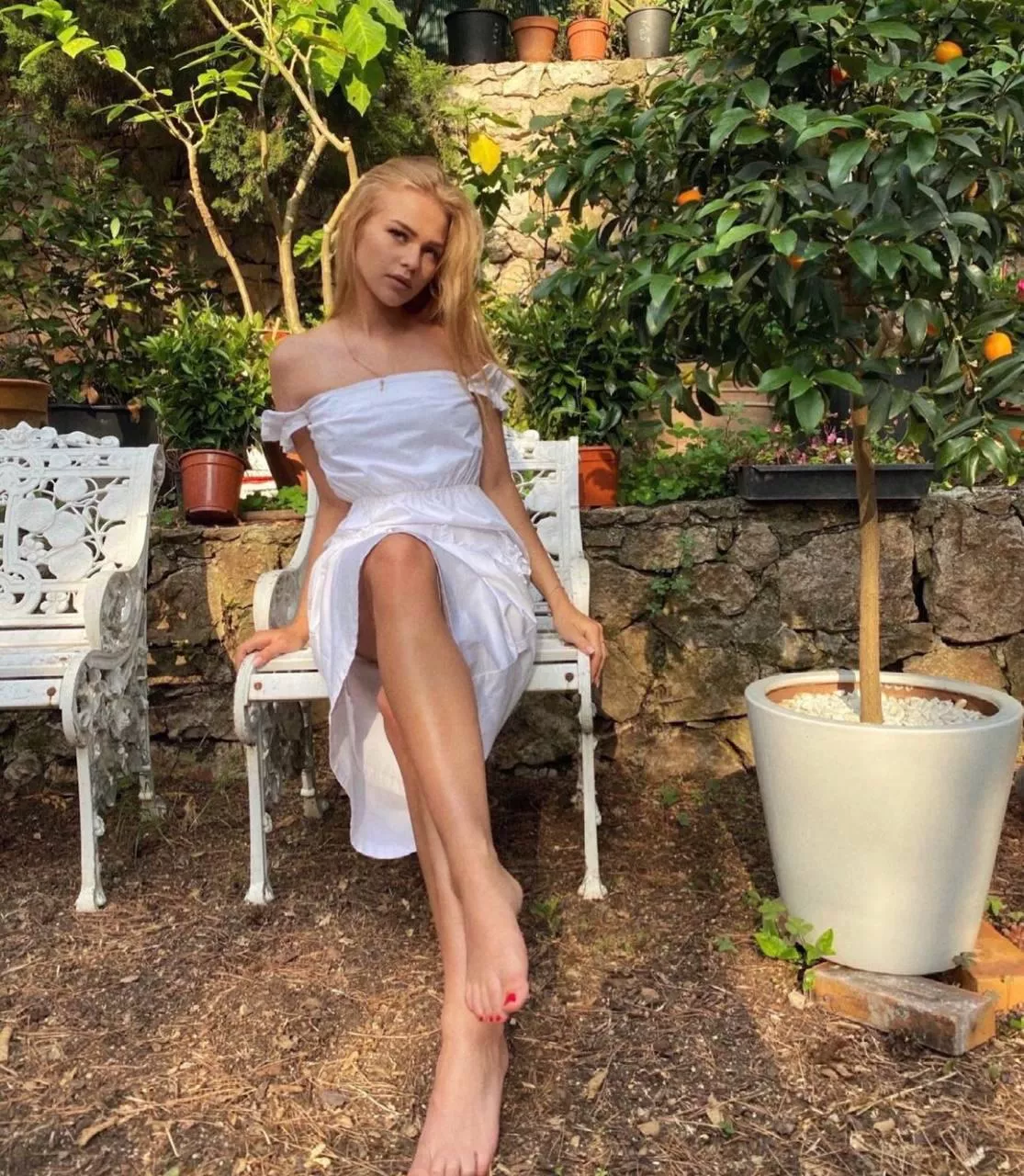 Just havenâ€™t post anything for awhileðŸ¦‹Do you like white dresses ?