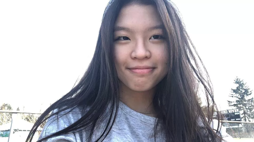 just me trying to smile but it ended up looking awkward haha [OC] (f18)