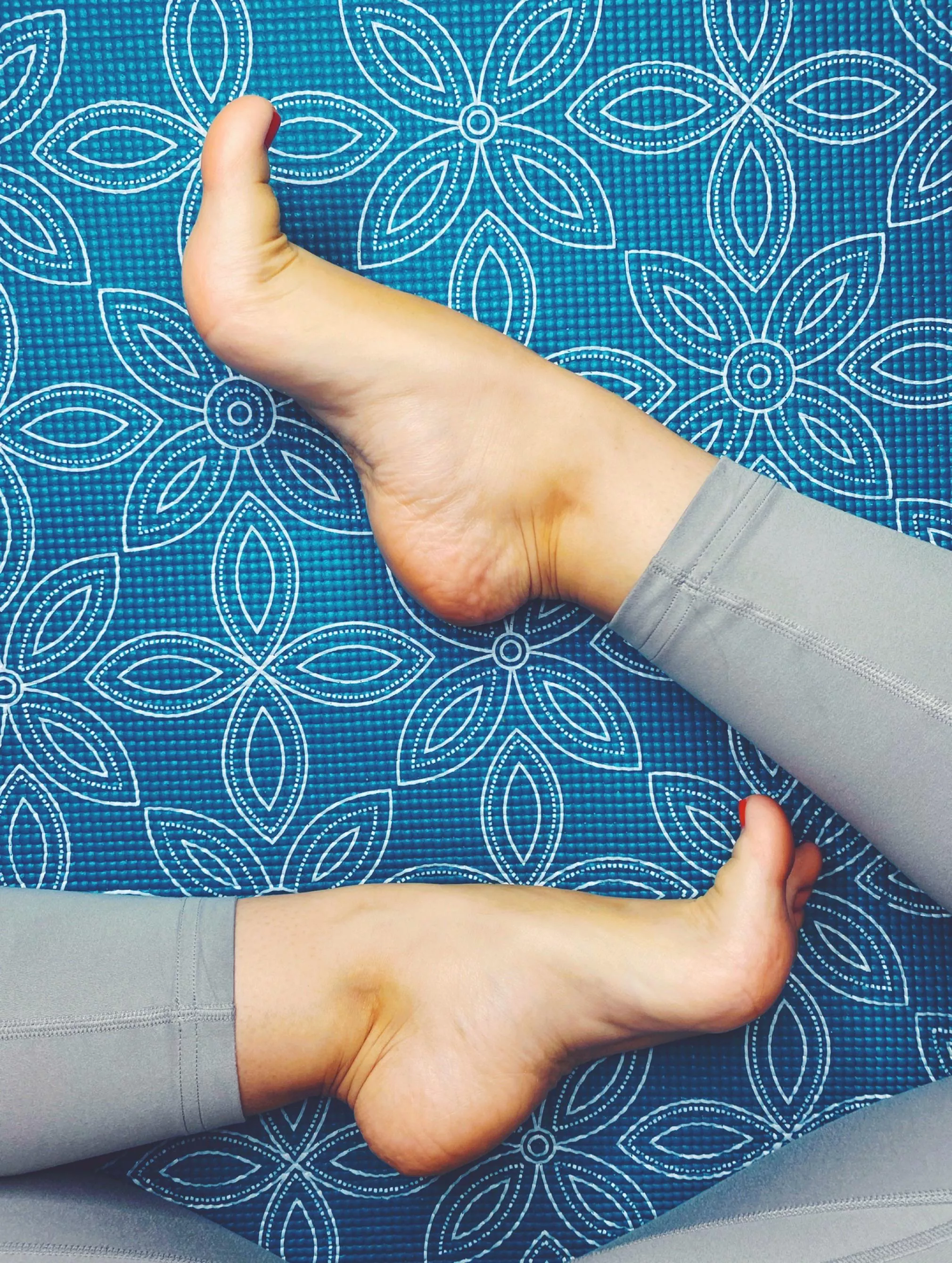 Just on my yoga mat ðŸ§˜â€â™€ï¸needed a stretch ðŸ˜ˆ