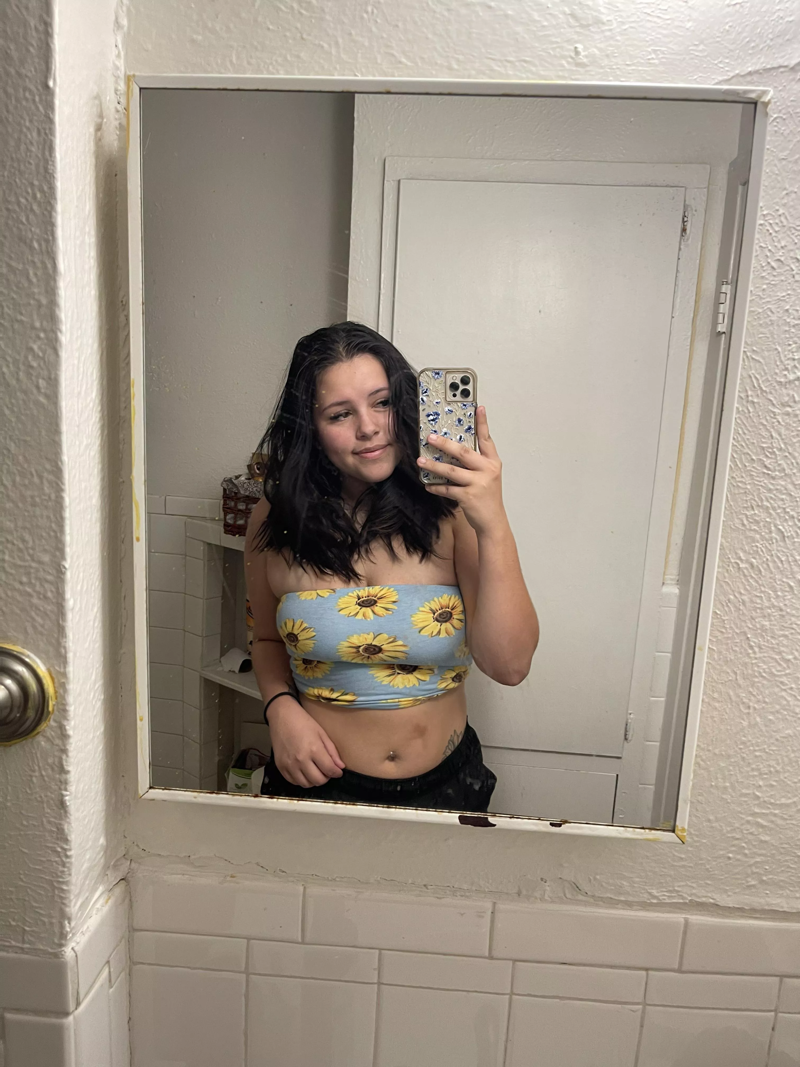 just one of my fav crop tops :) f18