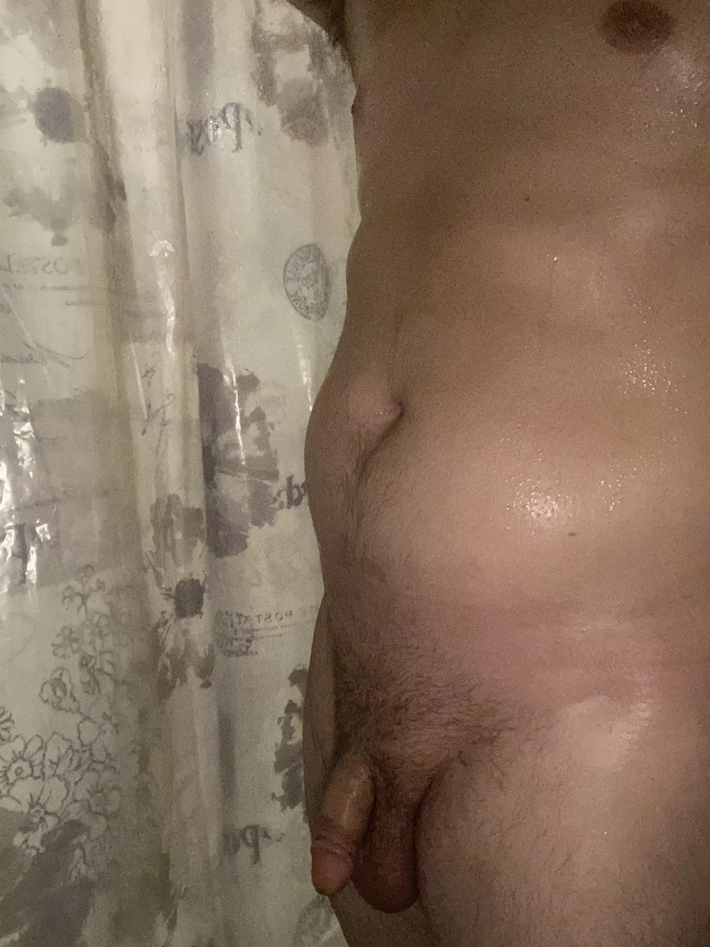 Just showing off in the shower. Sent this gem to the wifey! 😉 31 M 5’6 210