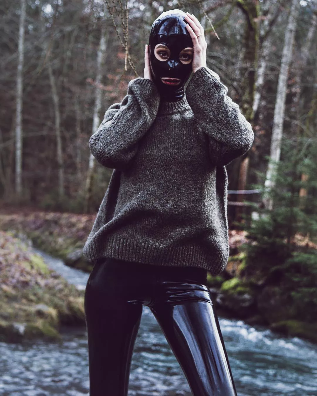 Just.... Wow! Sweater and Latex pants & hood | More of her here: https://www.instagram.com/eskal_ton/