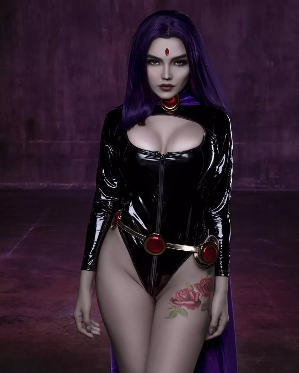 Kalinka Fox as Raven.