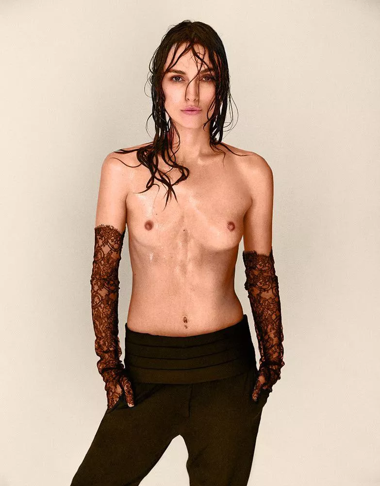 Keira knightly’s wonderfully natural tits