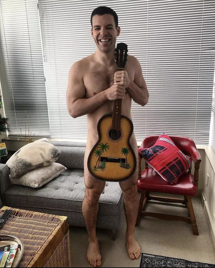 Kevin Martin BBCAN .. Wish I was that guitar 😍