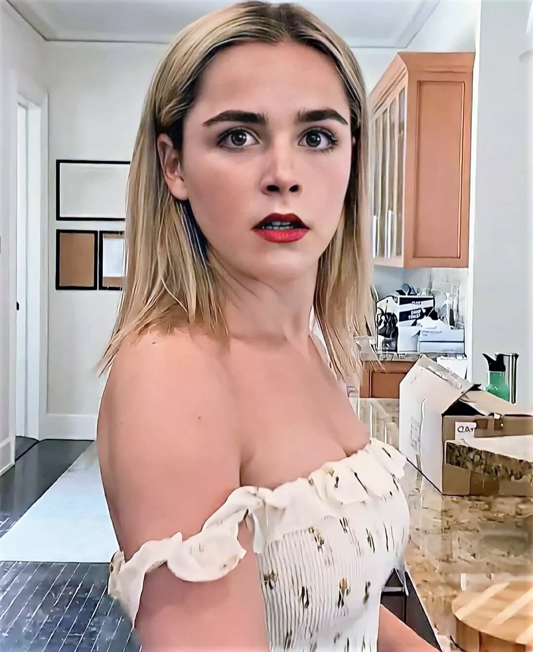 Kiernan Shipka looking stunning as always