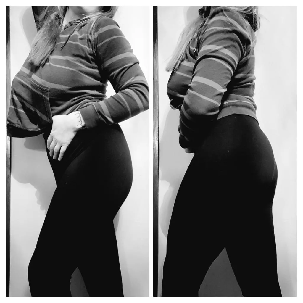 Leggings Selfie Saturday - is that a thing?