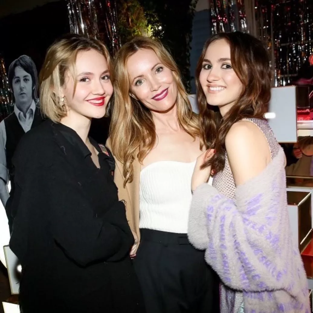 Leslie Mann, Maude Apatow and Iris Apatow