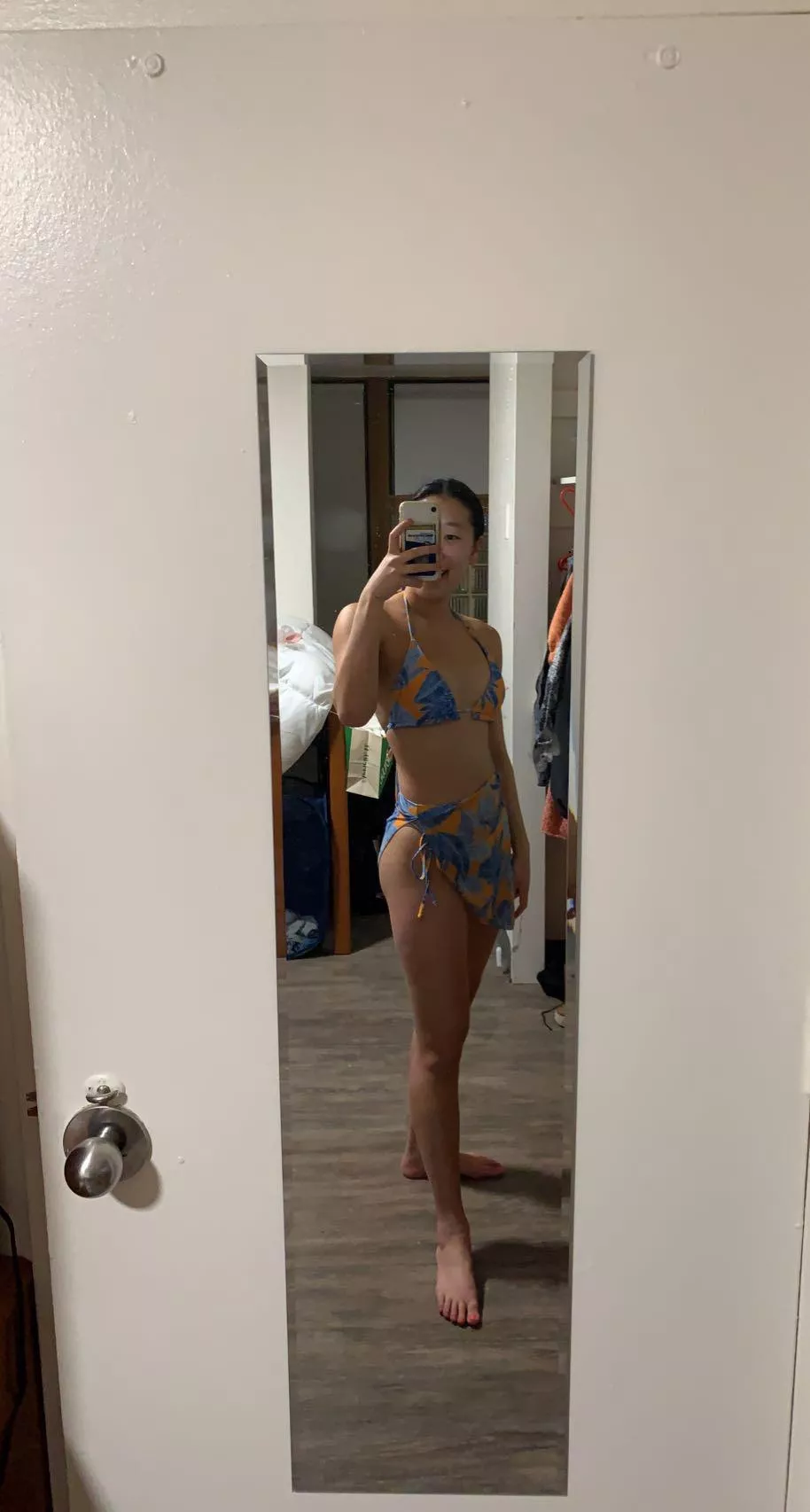 Let’s go to the beach! [f20]