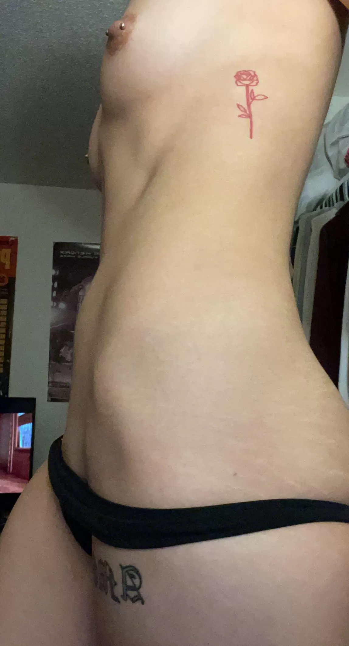 like my sexy tummy?