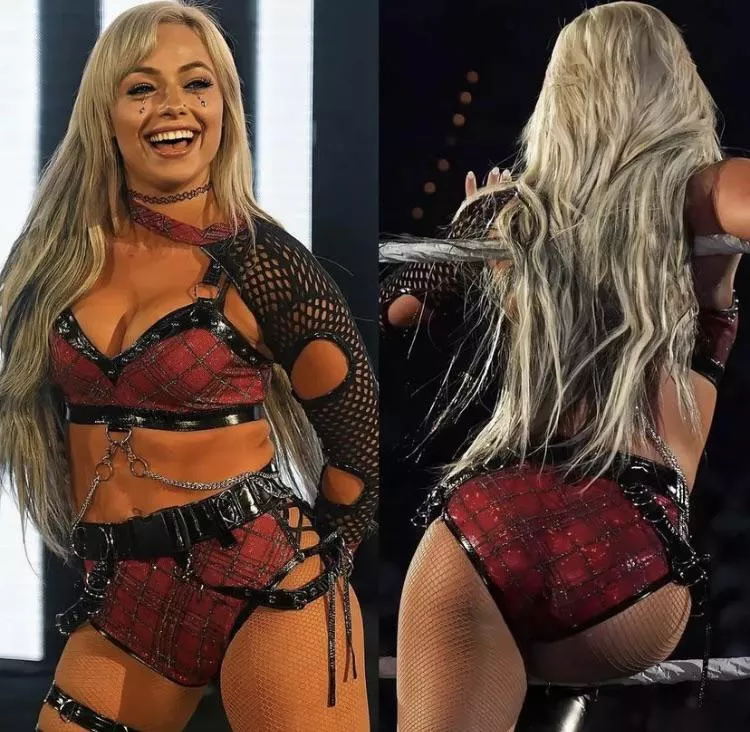 Liv Morgan: front and back