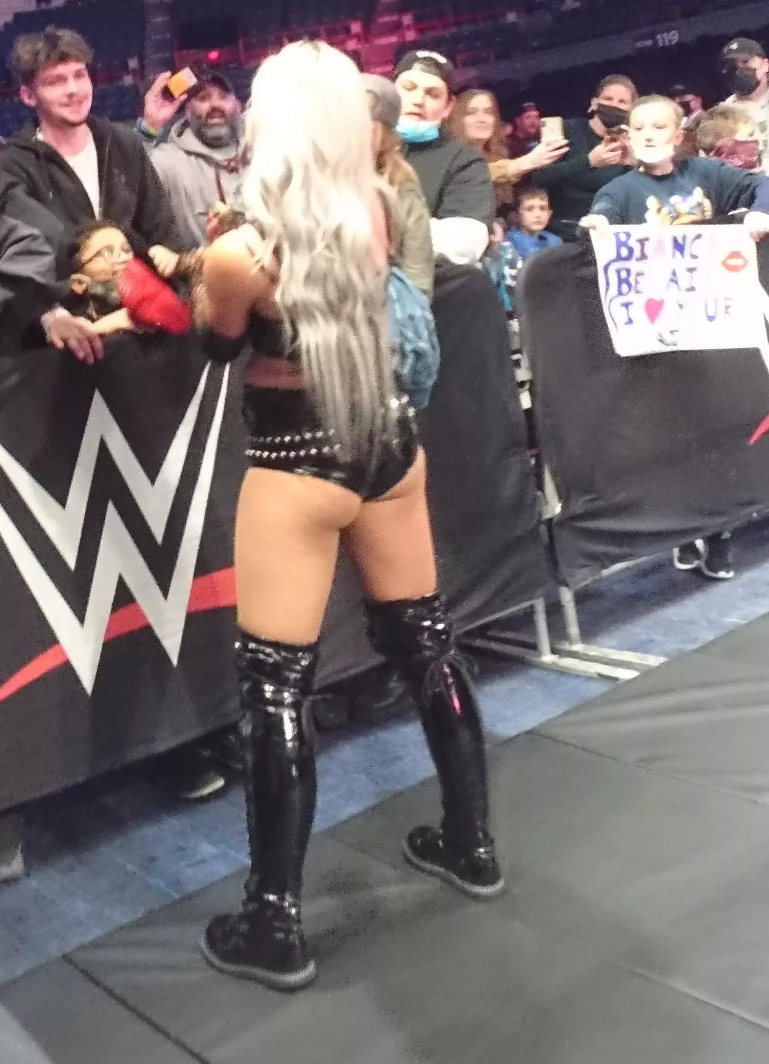 Liv Morgan 🍑