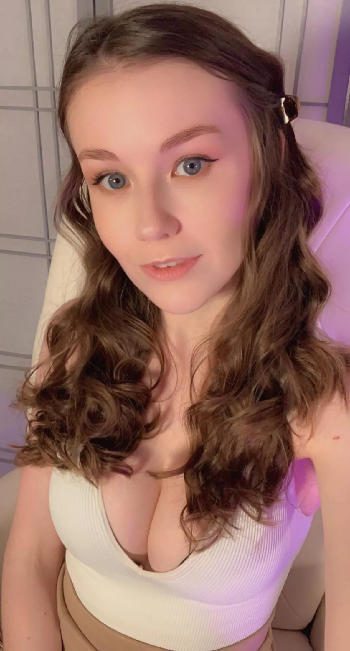 Live on twitch! Come hang! /EmilyBloomShow