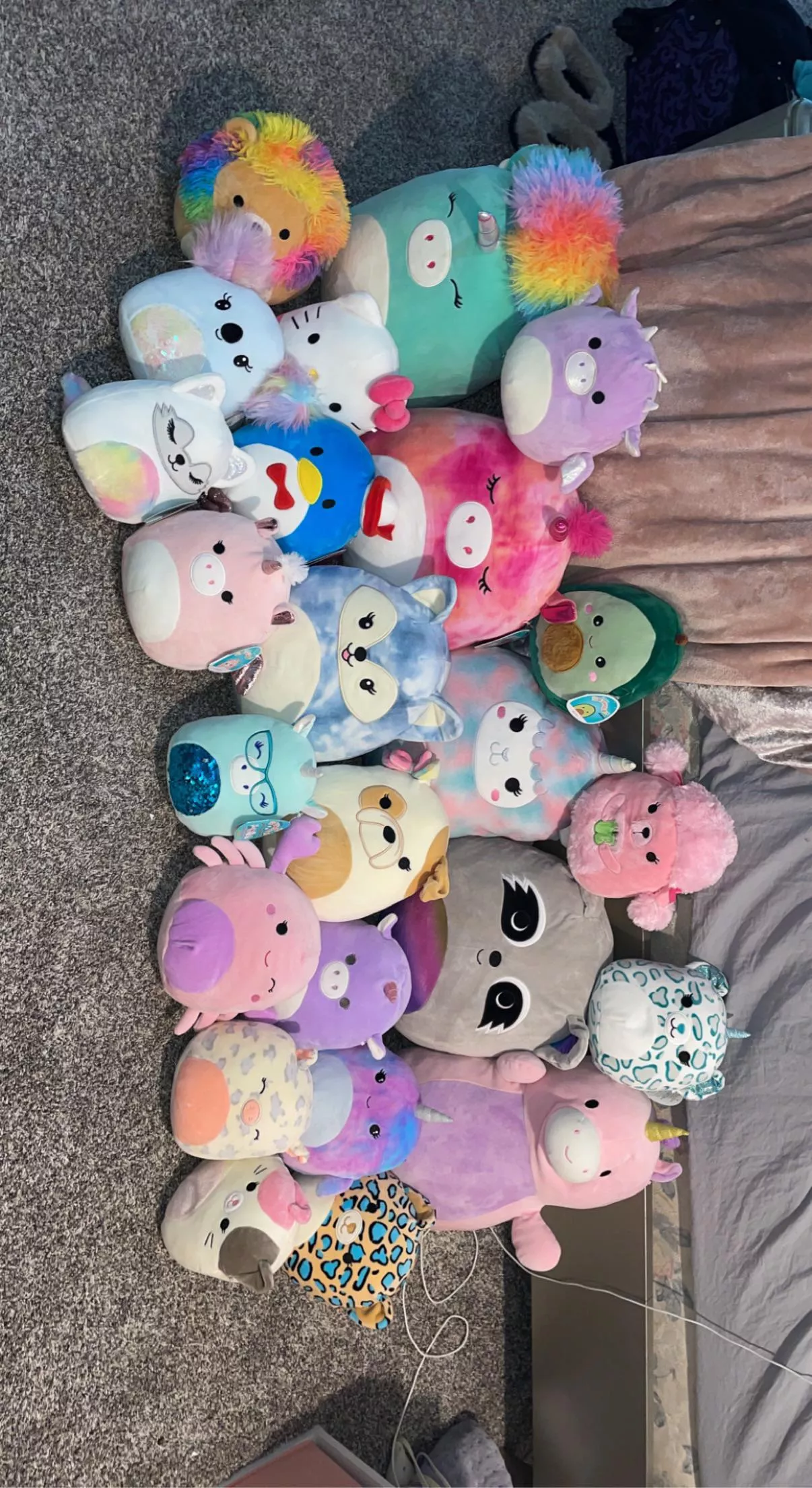 Look at all my squishmallows!!