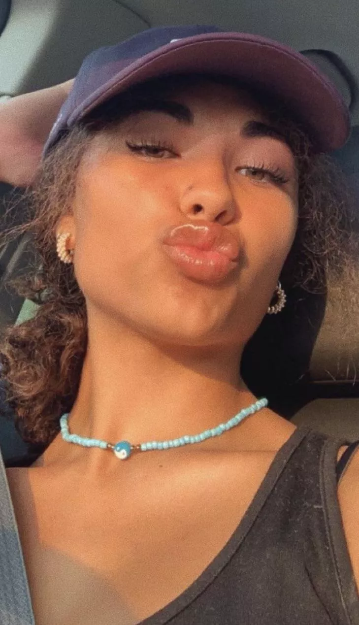 Looking for bull cocks to splatter this light skin teen with cum (must start off with a cock trib) kik: r4peeeeee