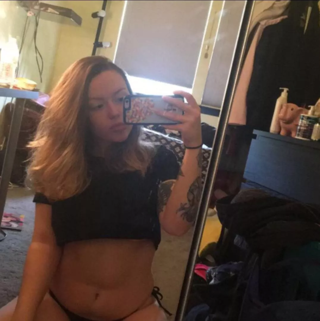 Looking to be cocked and cummed on! My kik is sluttybri24